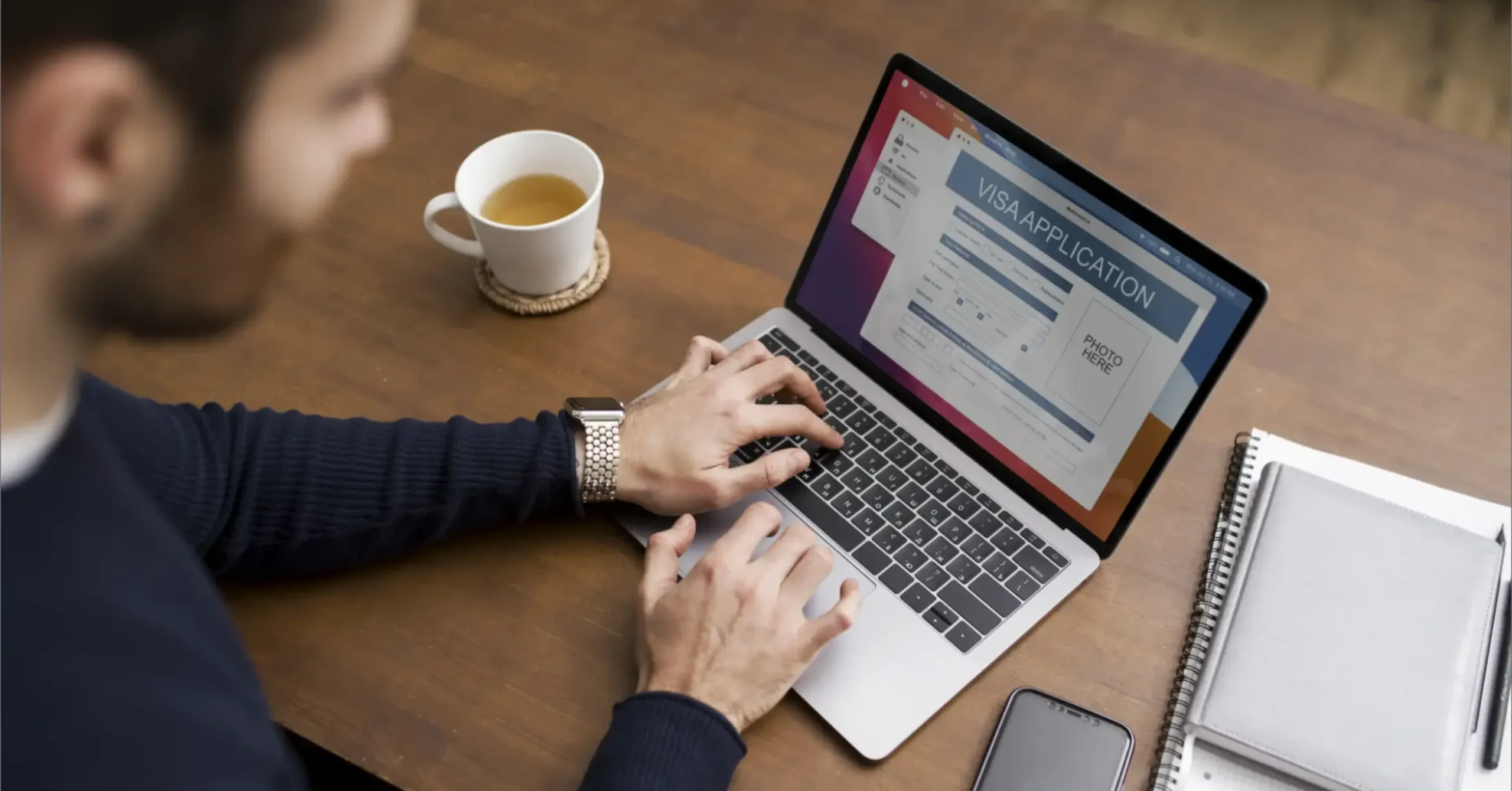 Man on laptop checking Doublelist msgs